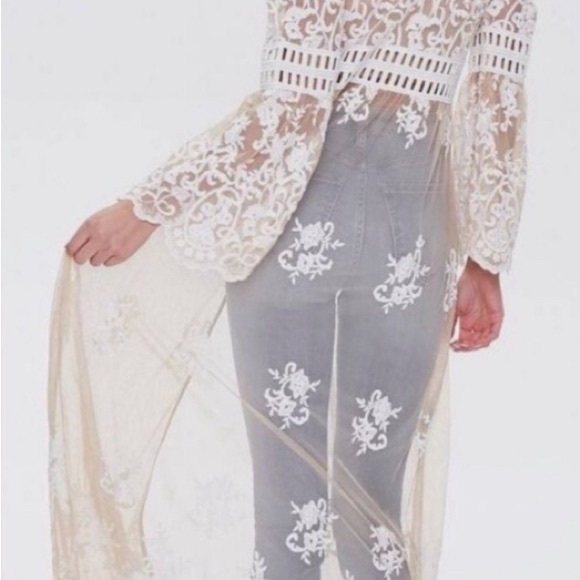 Lace cover up or what have you! - Picture 8 of 9